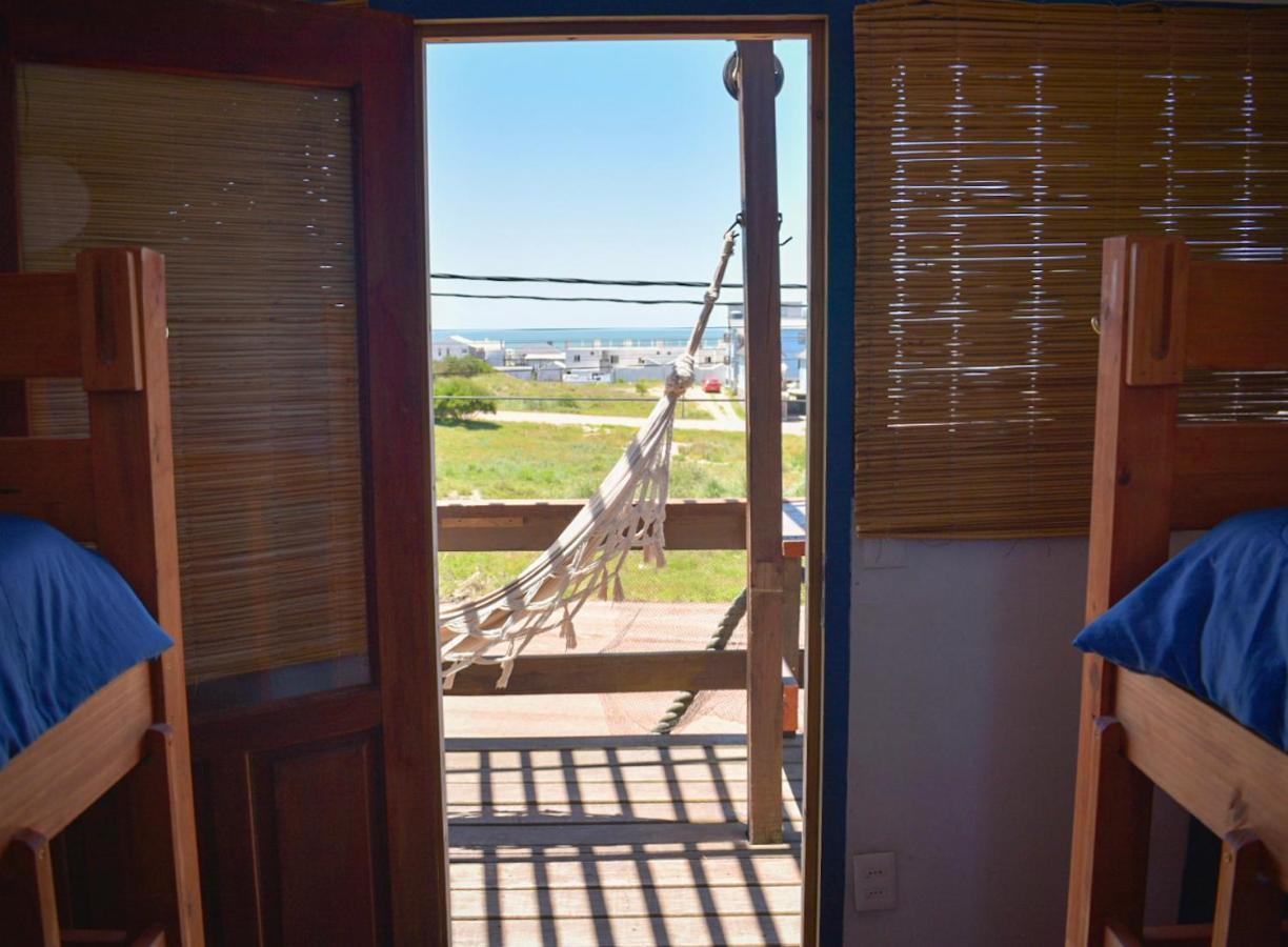 Mar De Fondo Hostel Punta Del Diablo Luaran gambar