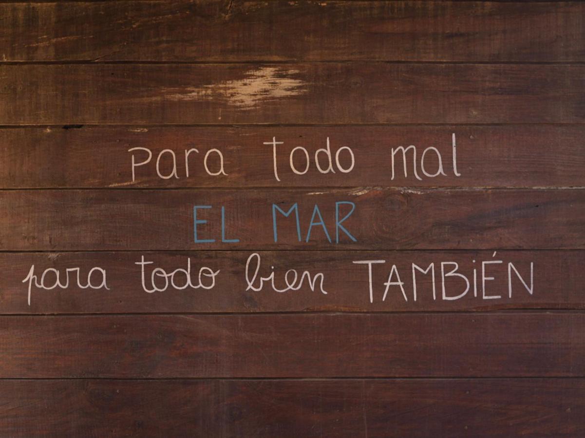 Mar De Fondo Hostel Punta Del Diablo Luaran gambar